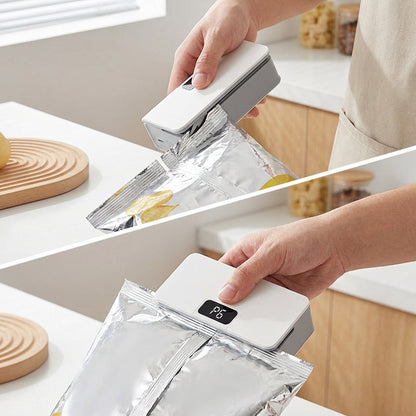✂️ 2-in-1 Mini Bag Sealer & Cutter for Food Storage and Freshness